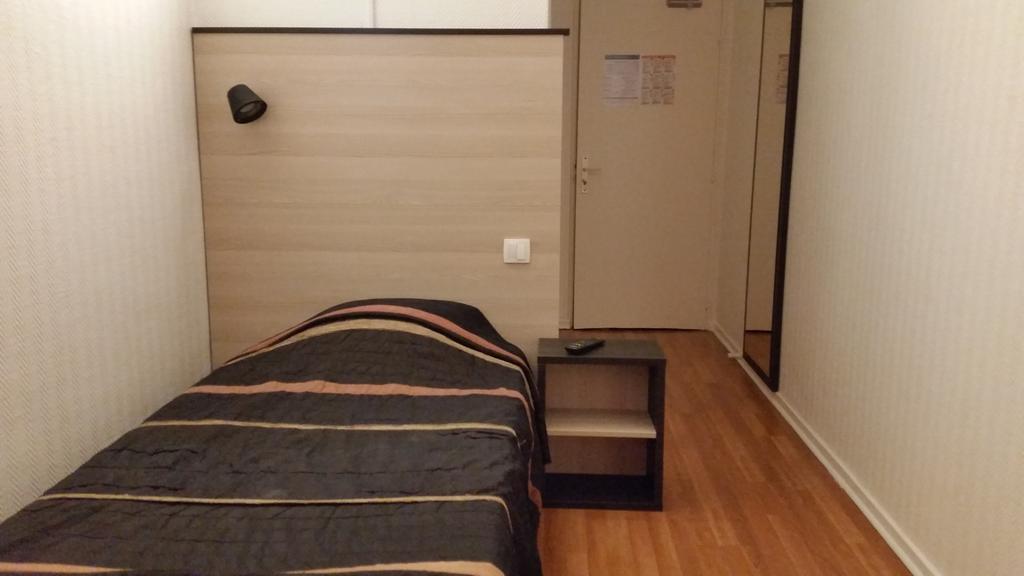 Hotel D'Alsace Villeurbanne Habitación foto